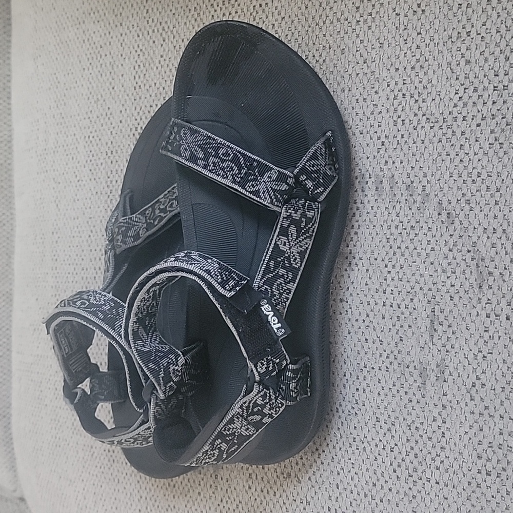 Teva Women's Hurricane 6577 Black/Gray Hiking Sport Sandal Size 8 - Picture 2 of 3